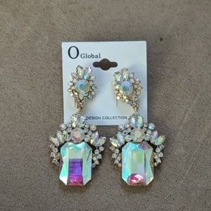 Glamorous earrings